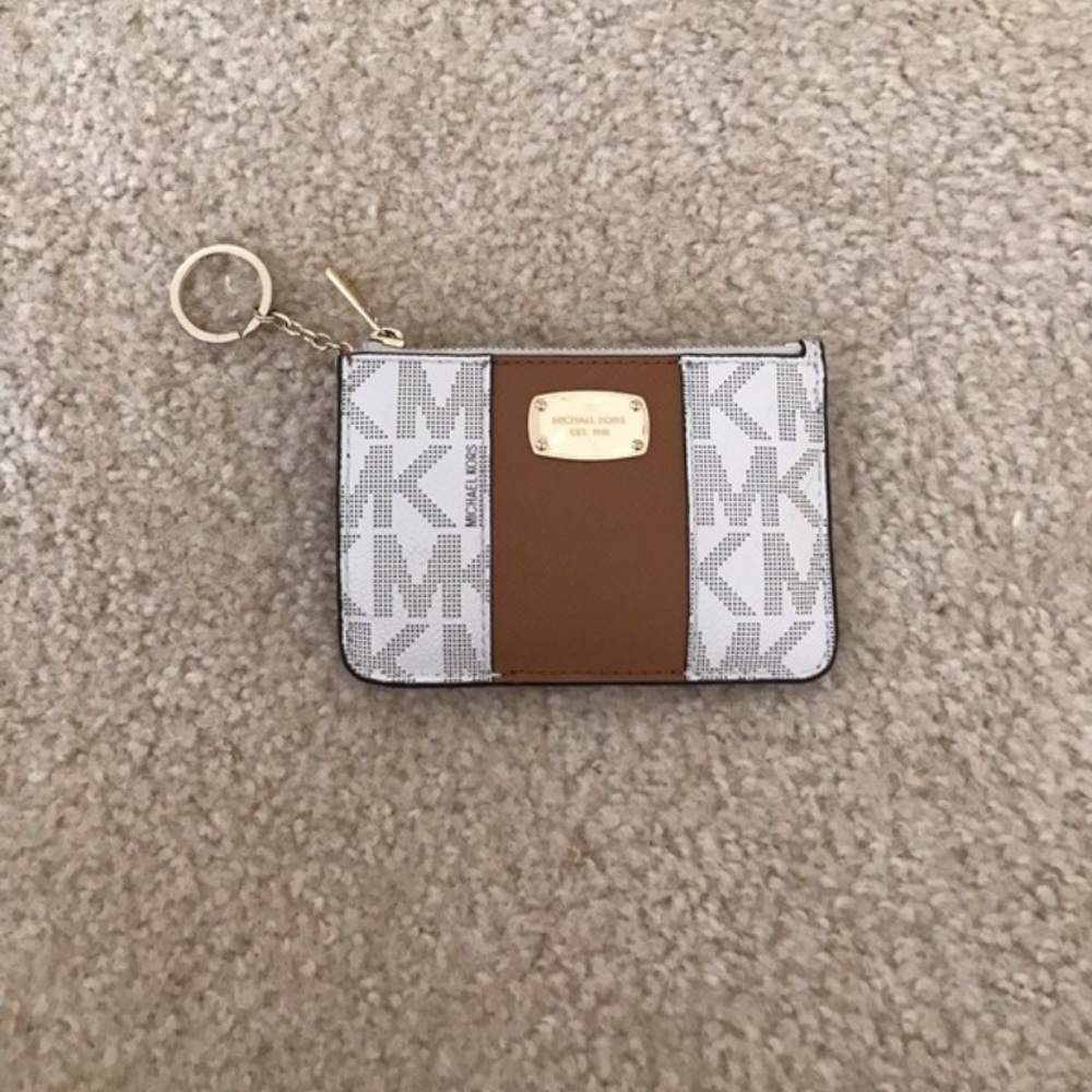 Michael kors keychain wallet